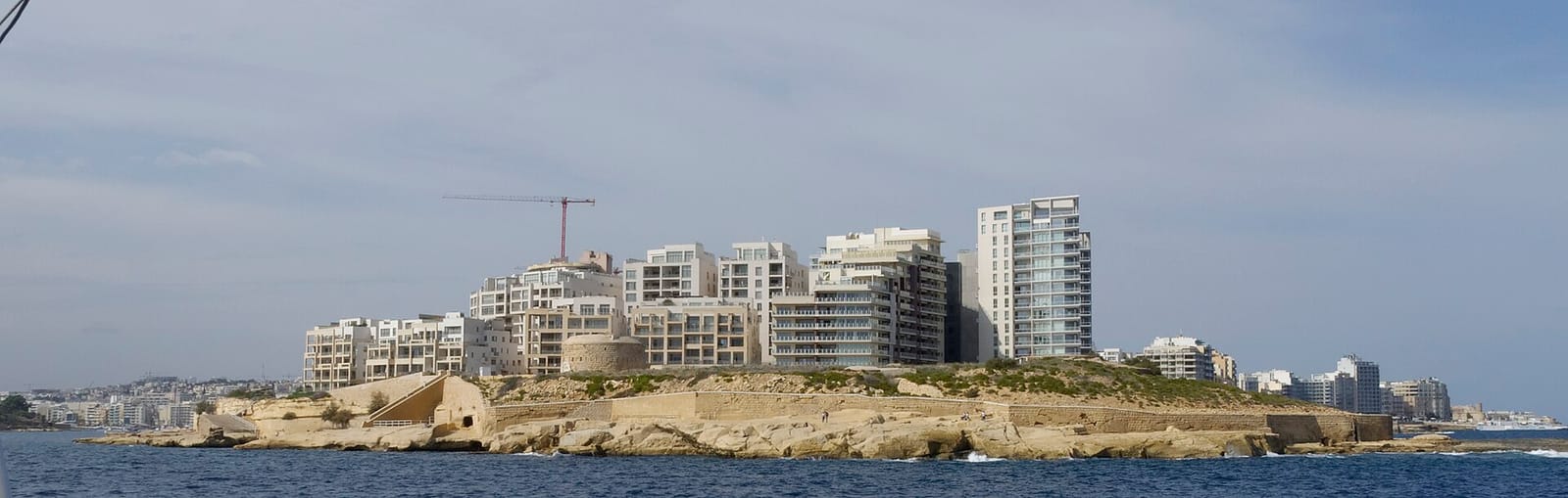 Tigné Point