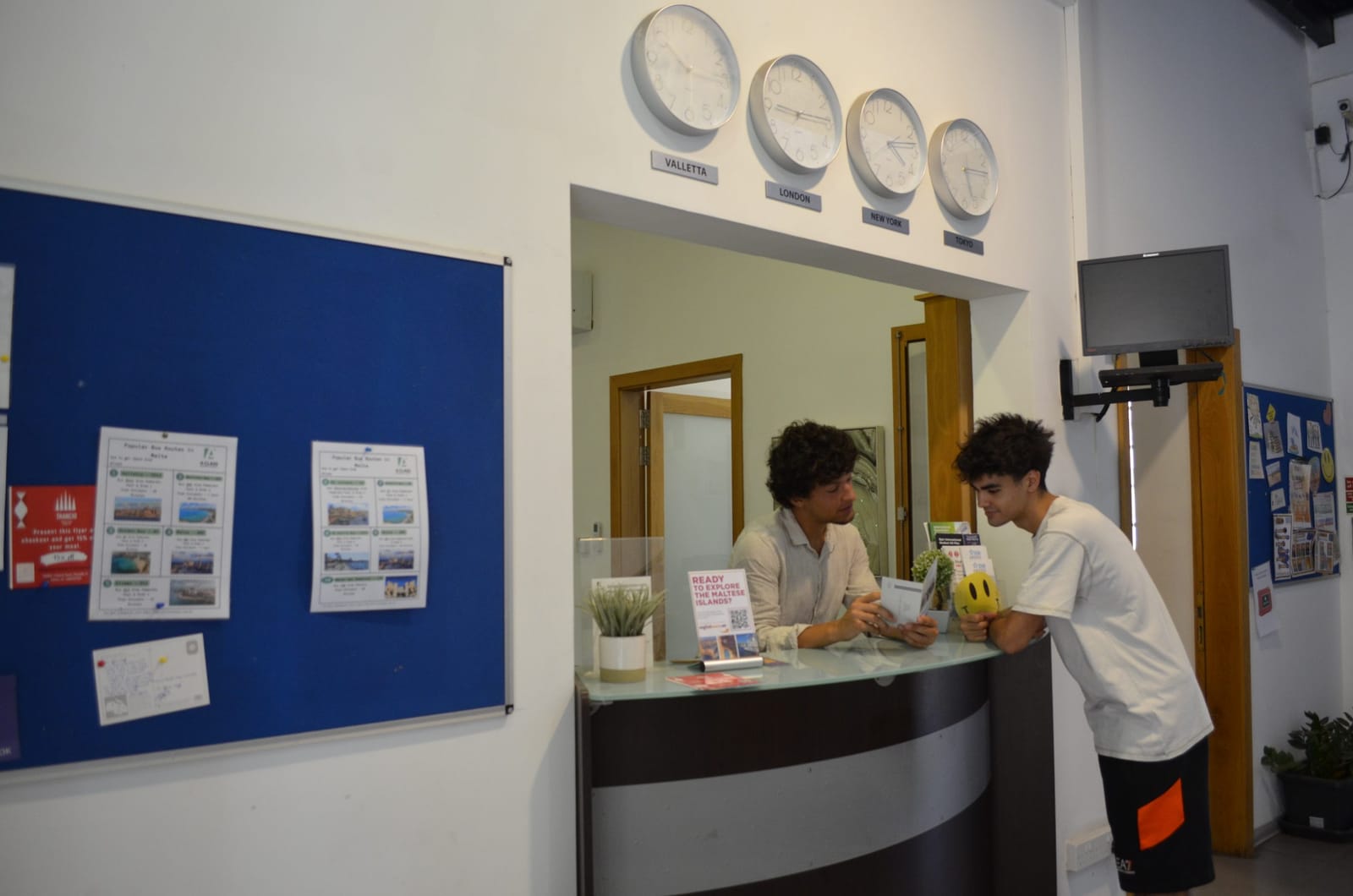 AClass Academy of English - english language school in Pembroke, photo 11