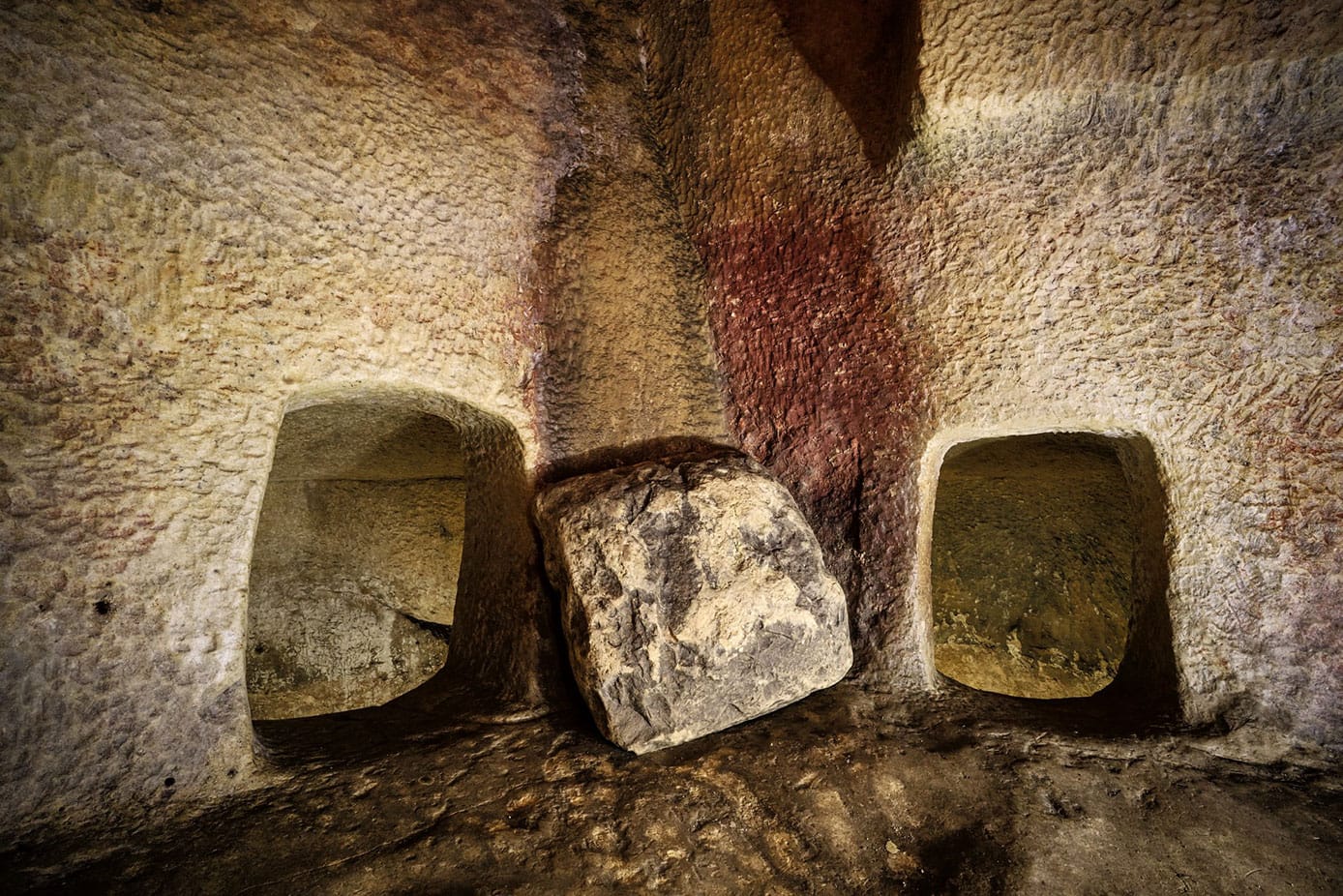 Ħal Saflieni Hypogeum - prehistoric underground burial site in Paola, photo 8