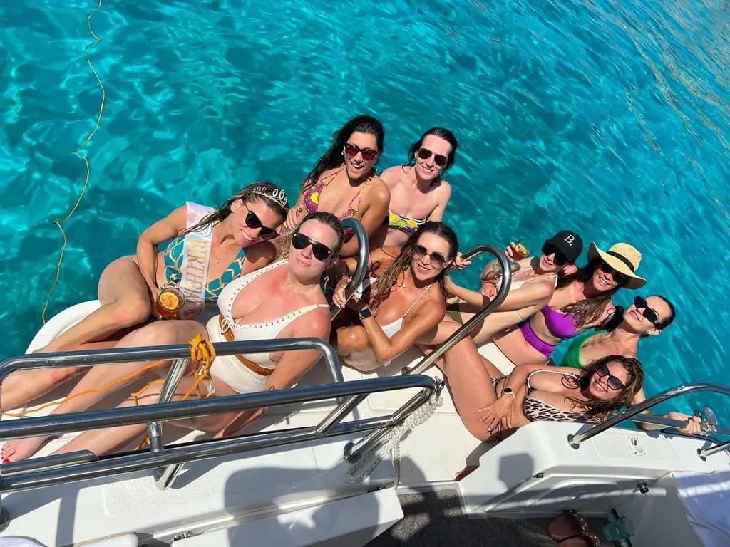 Aloha Boat Charters Malta - private boat charters from gozo in Għajnsielem, photo 11
