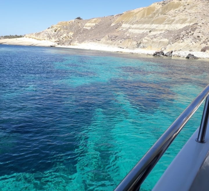 Amazing Boat Trips Malta - family-run comino boat trips in Buġibba, photo 11