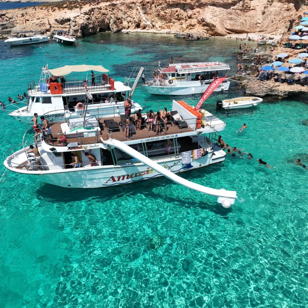Amazing Boat Trips Malta - family-run comino boat trips in Buġibba, photo 4
