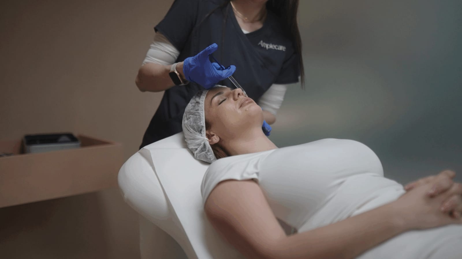 Amplecare - doctor-led aesthetics and wellness clinic in Birkirkara, photo 4