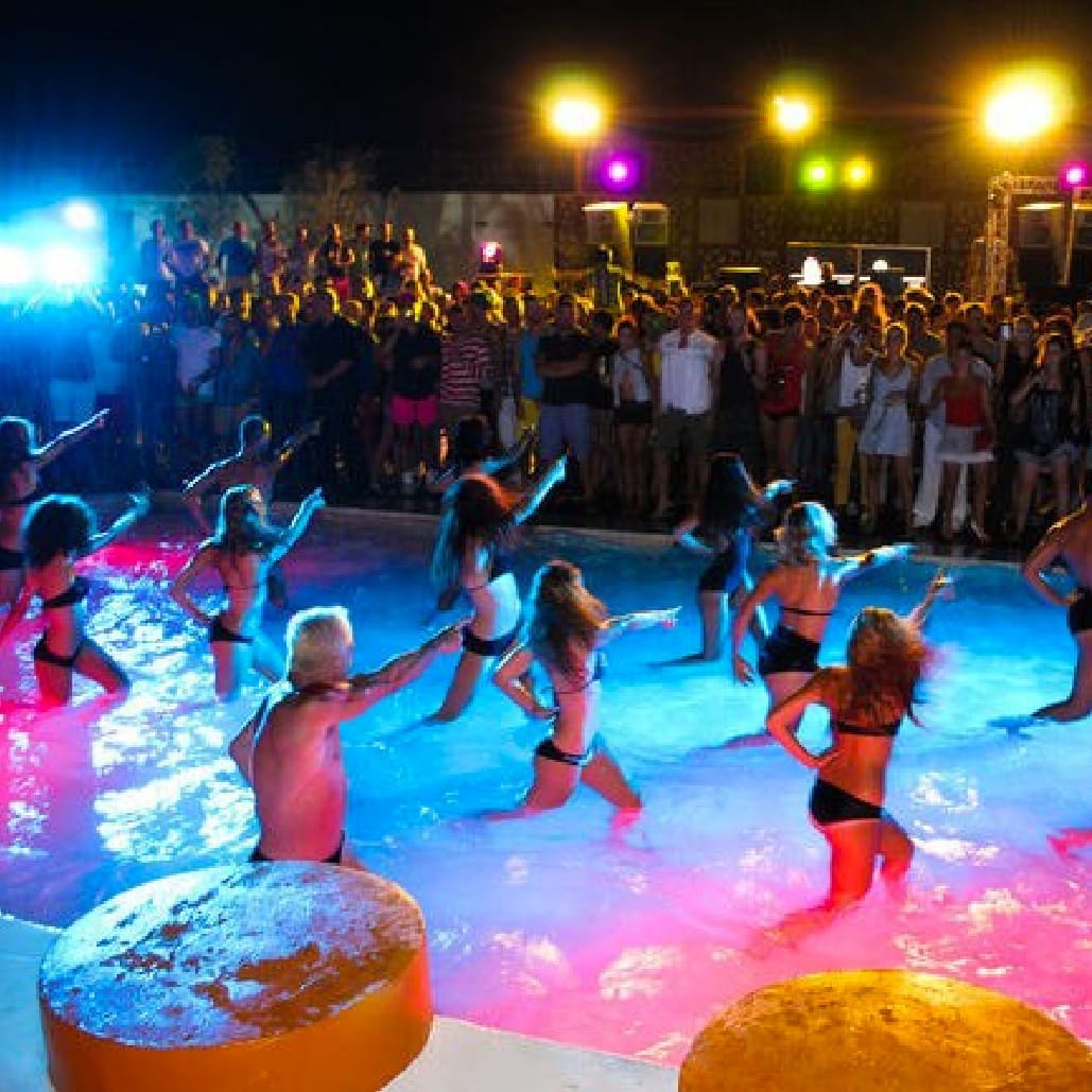 Aria Complex - event venue with pool and stage in L-Iklin, photo 5