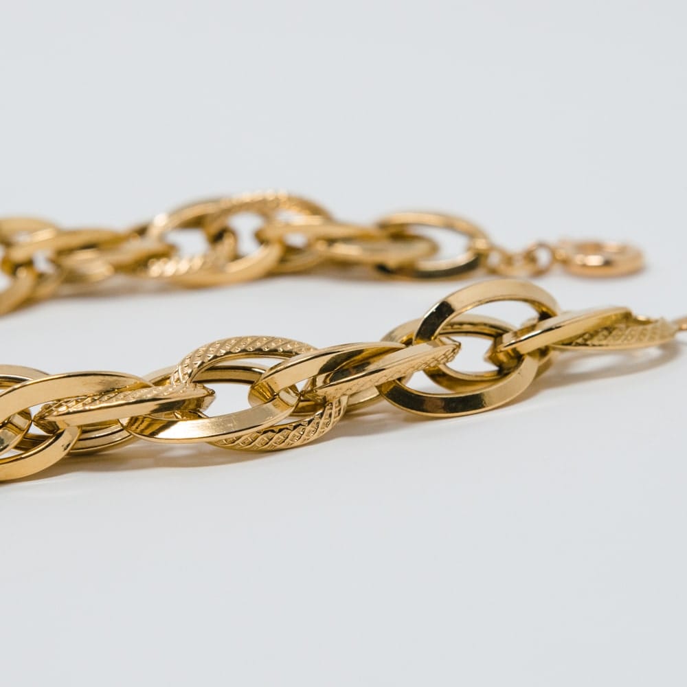 Ave Maria Jewellery - family gold and silver jewellers in Valletta, photo 11