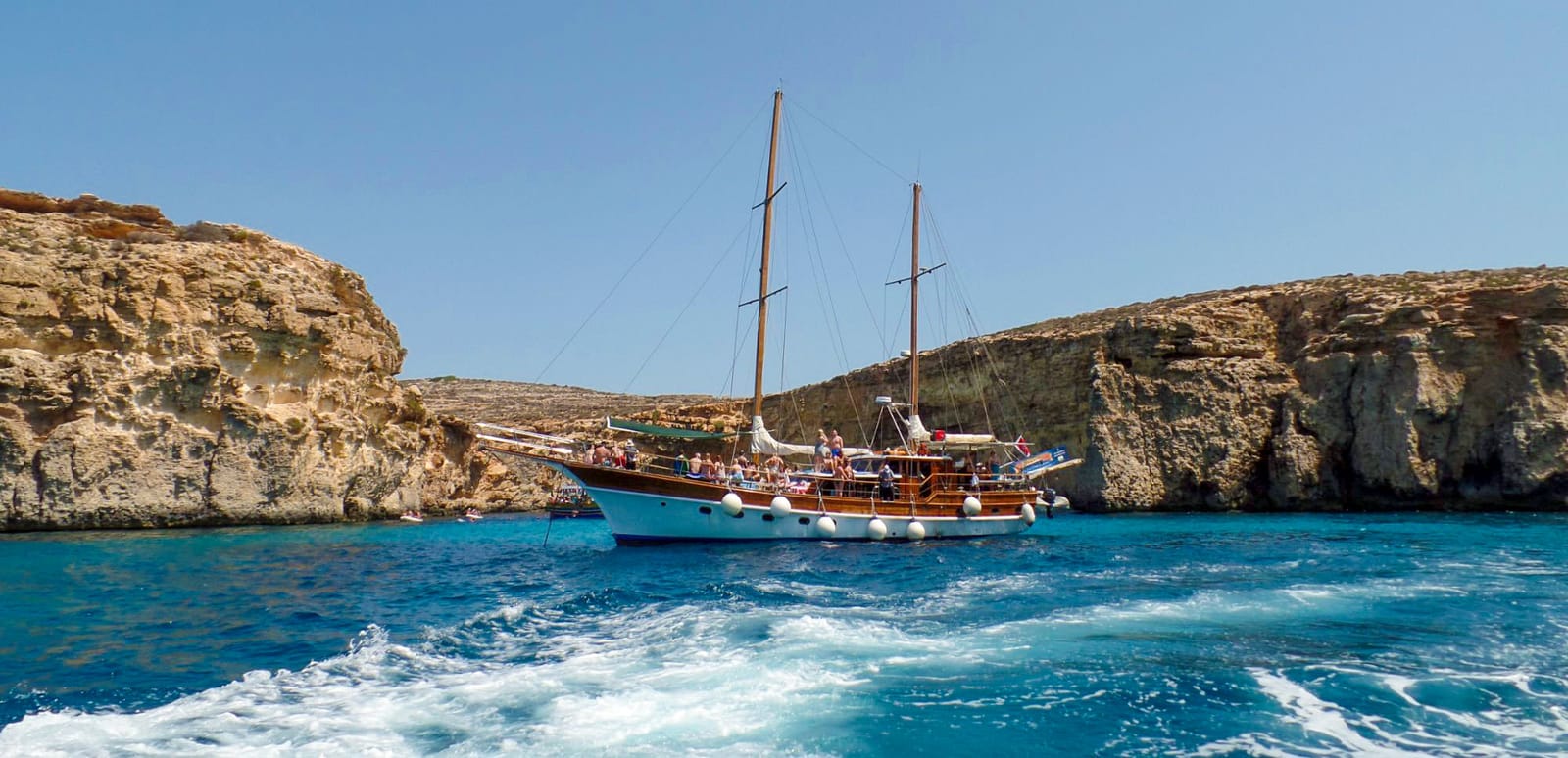 Barbarossa Excursions - gozo tours and boat charters in Għajnsielem, photo 5