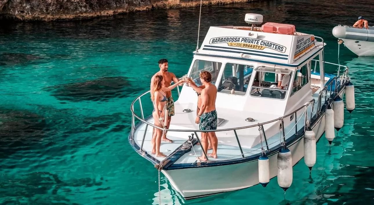 Boat Tours Comino - comino boat tours and charters in Għajnsielem, photo 4