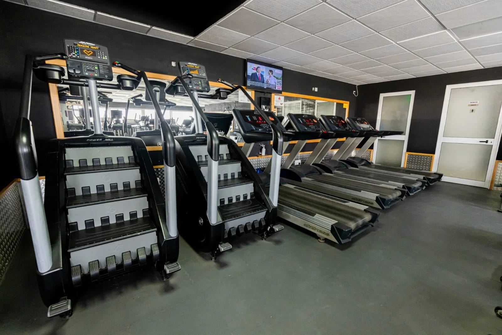 Body Medics Fitness Club 24/7 - 24 hour gym with personal training in Żejtun, photo 11
