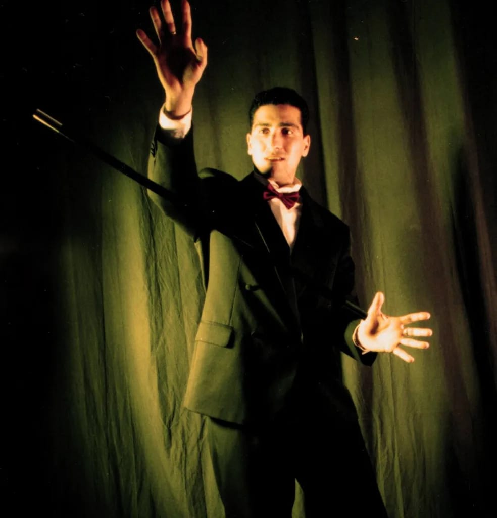 Brian Rolè - professional magician for events in San Gwann, photo 7