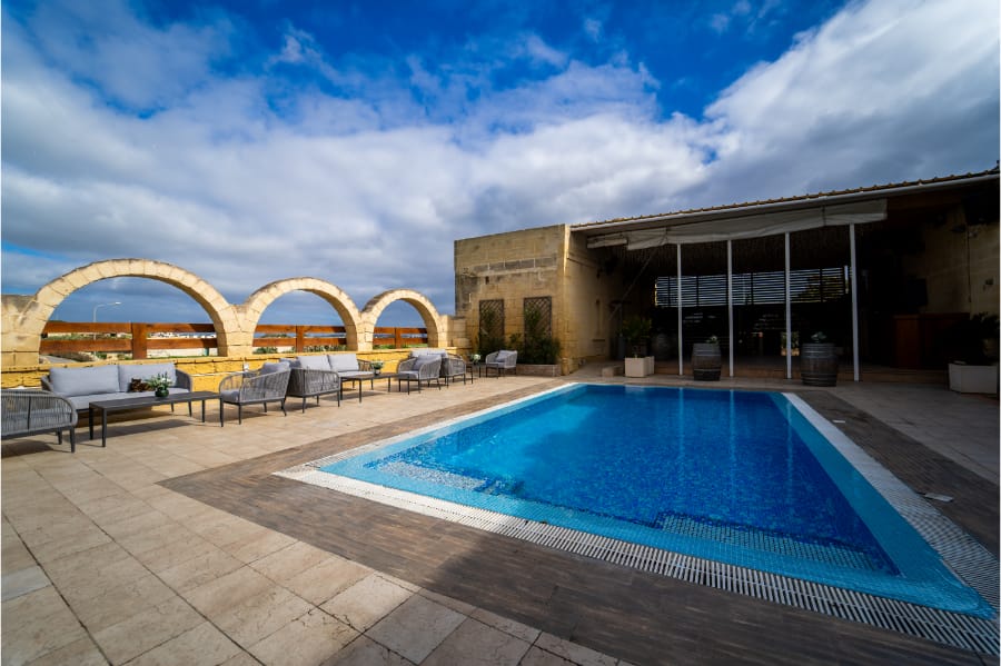 Cabo Terrace - pool terrace event venue in Birżebbuġa, photo 5