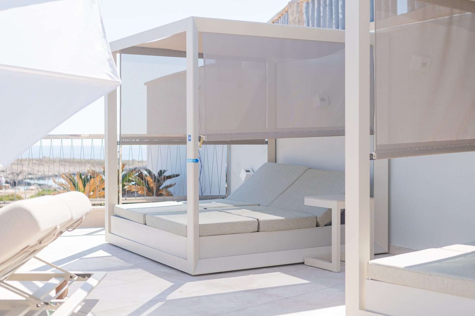 Café del Mar Malta - beach club, pool and restaurant in Qawra, photo 13