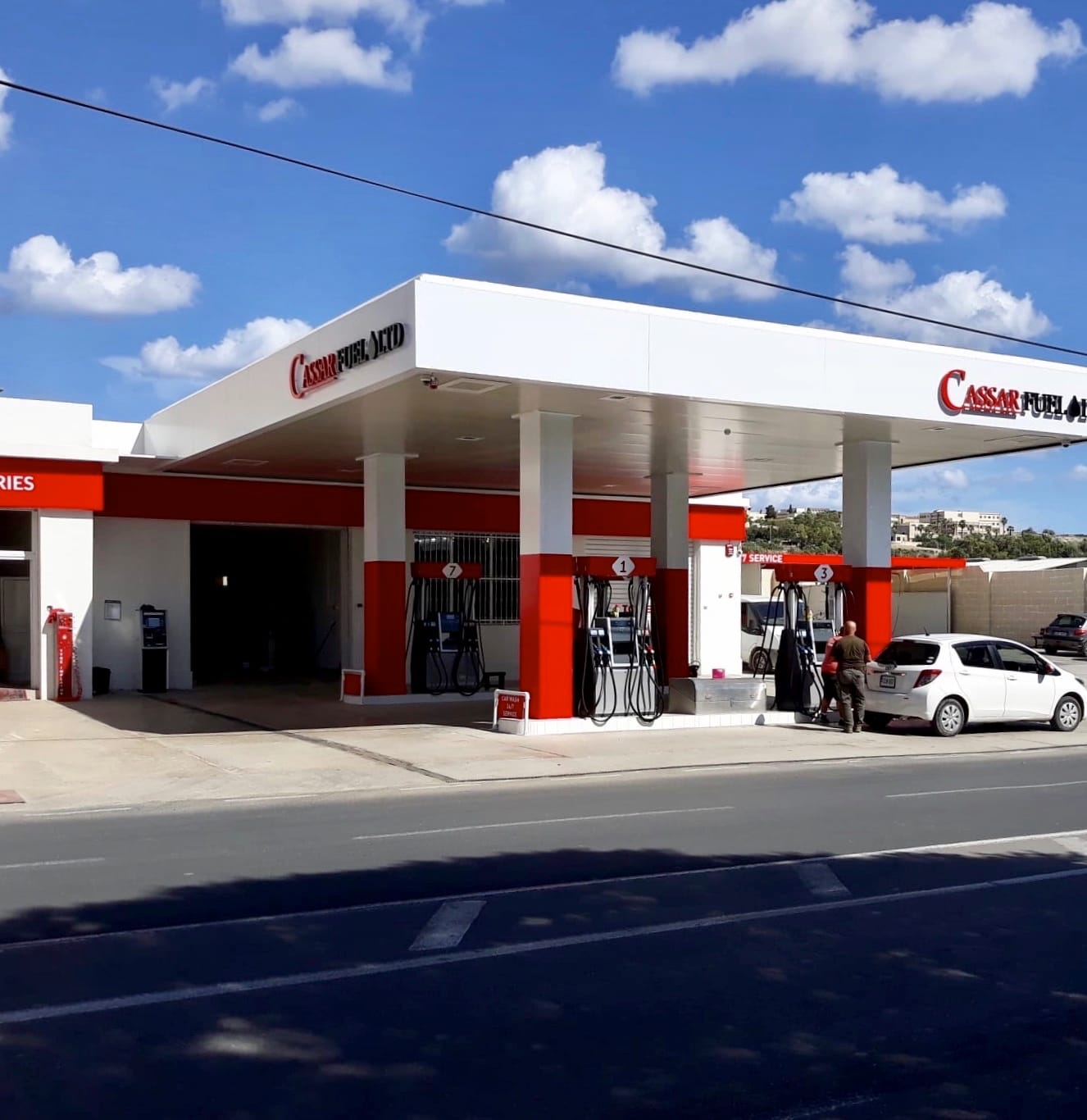 Cassar Fuel - petrol station and car wash in Ħal Lija, photo 1