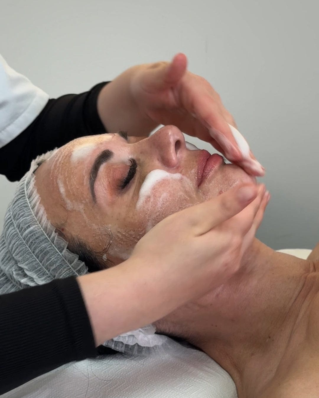 Cavlamer - facial and led skin clinic in Sliema, photo 2