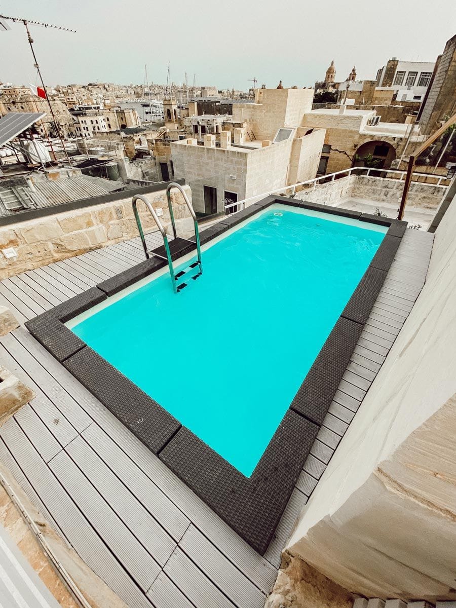 Charles Micallef Swimming Pools - pool installation and supplies in Iklin, photo 3