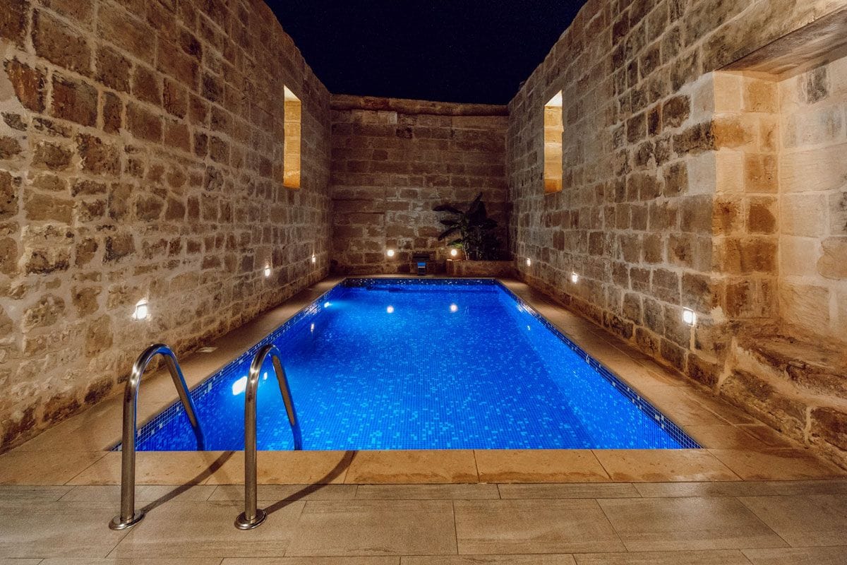 Charles Micallef Swimming Pools - pool installation and supplies in Iklin, photo 7