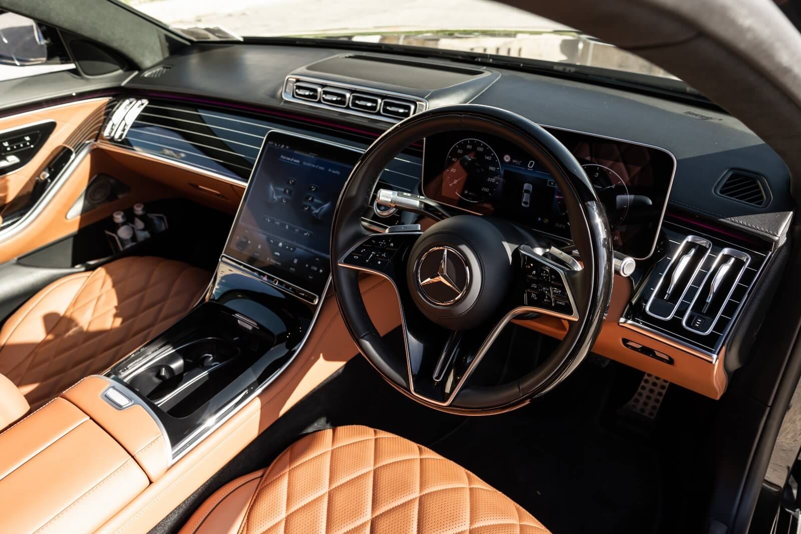 Dacoby - mercedes chauffeur service in Birkirkara, photo 7