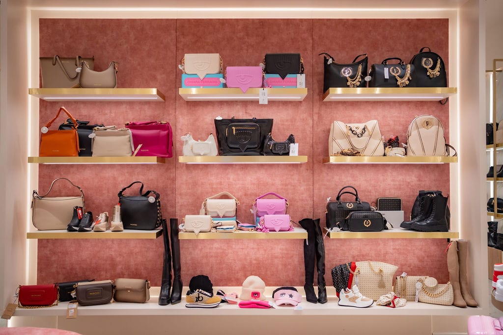 Darmanin Footwear - family shoe and bag retailer in Valletta, photo 2