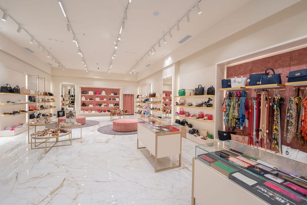 Darmanin Footwear - family shoe and bag retailer in Valletta, photo 3