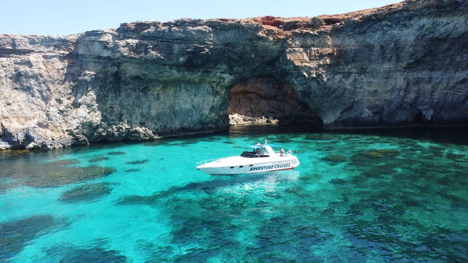 Elvis Tours Malta - boat trips to comino and blue lagoon in Sliema, photo 1