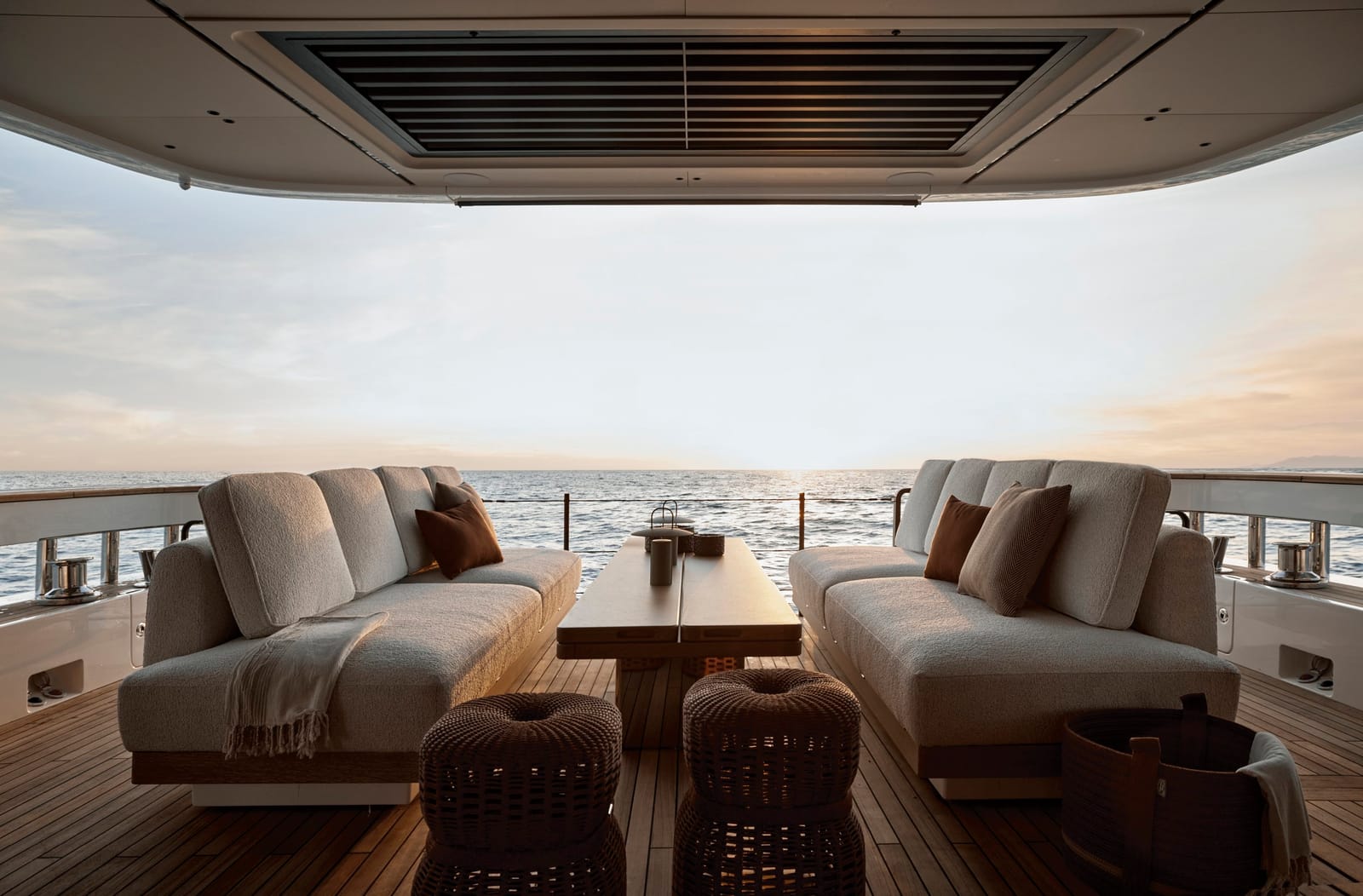 Esprit Yachting - azimut yacht dealer and charter in Qormi, photo 17