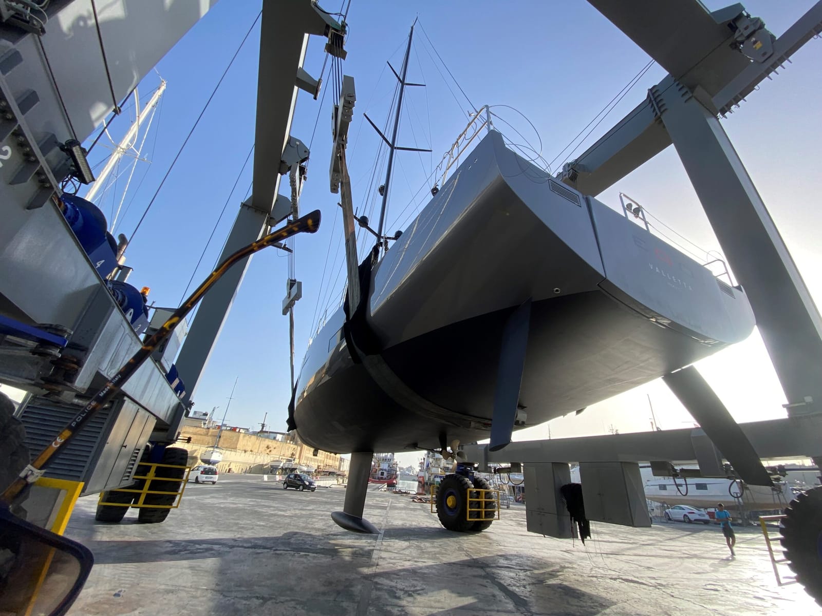 FL Yachting - yacht sales and yacht management in Ta' Xbiex, photo 4