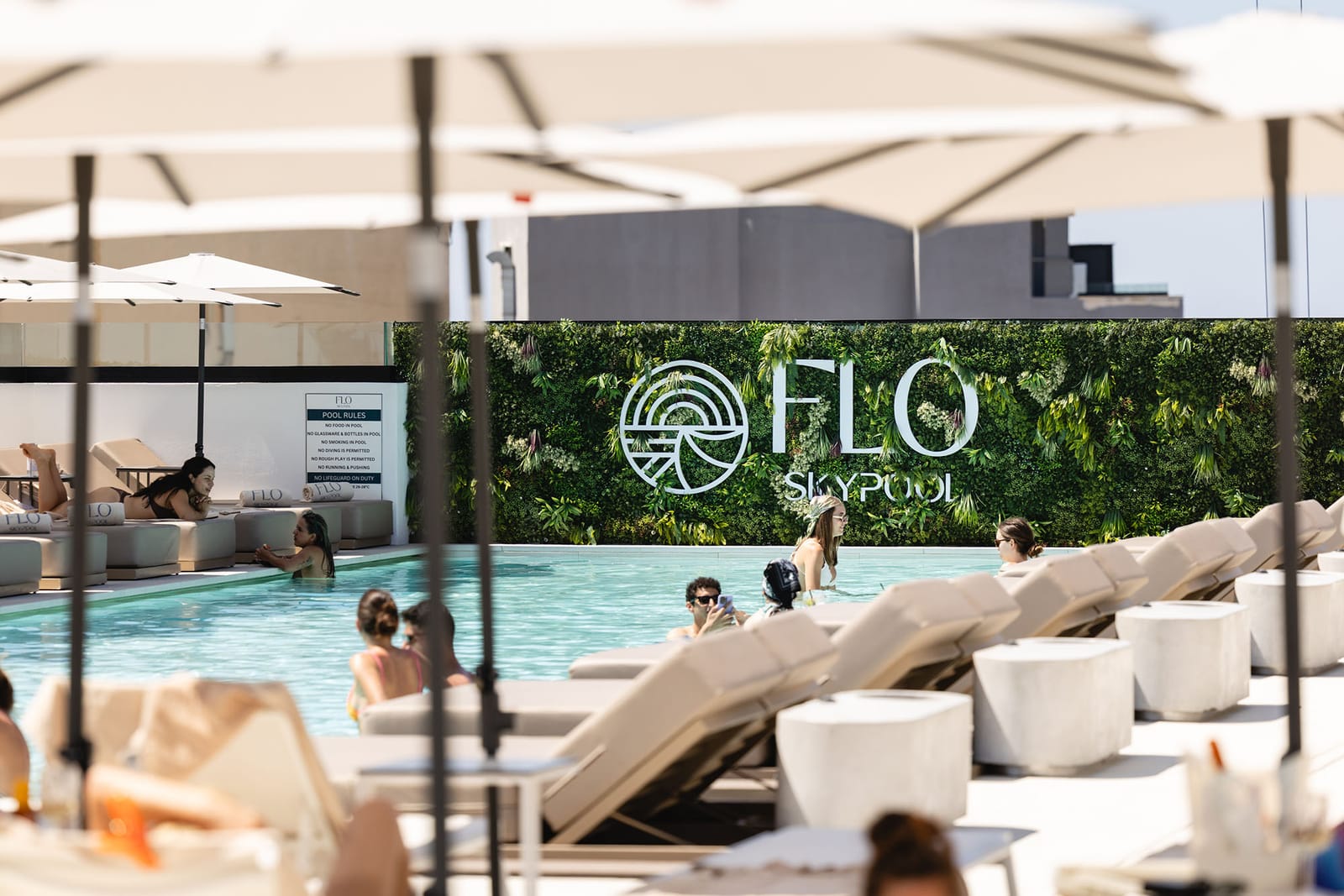 FLO Skypool - adults-only rooftop pool and bar in St Julian's, photo 3