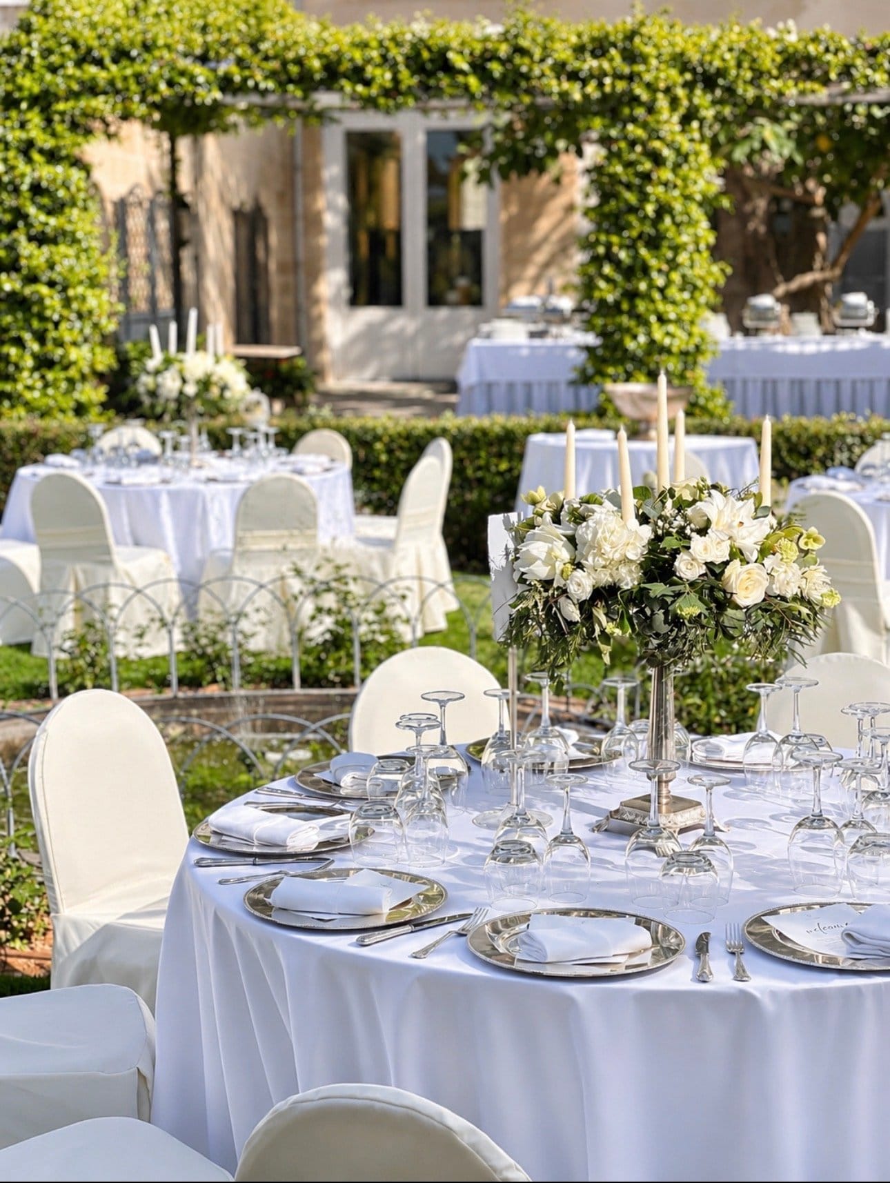 Flower Arts - wedding and event florist in Paola, photo 6