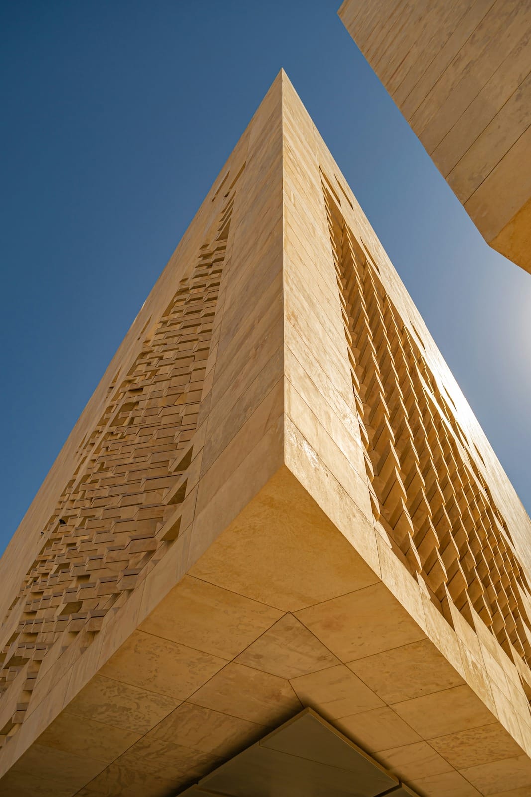 Framont Management - fund manager and investment platform in San Ġiljan, photo 6