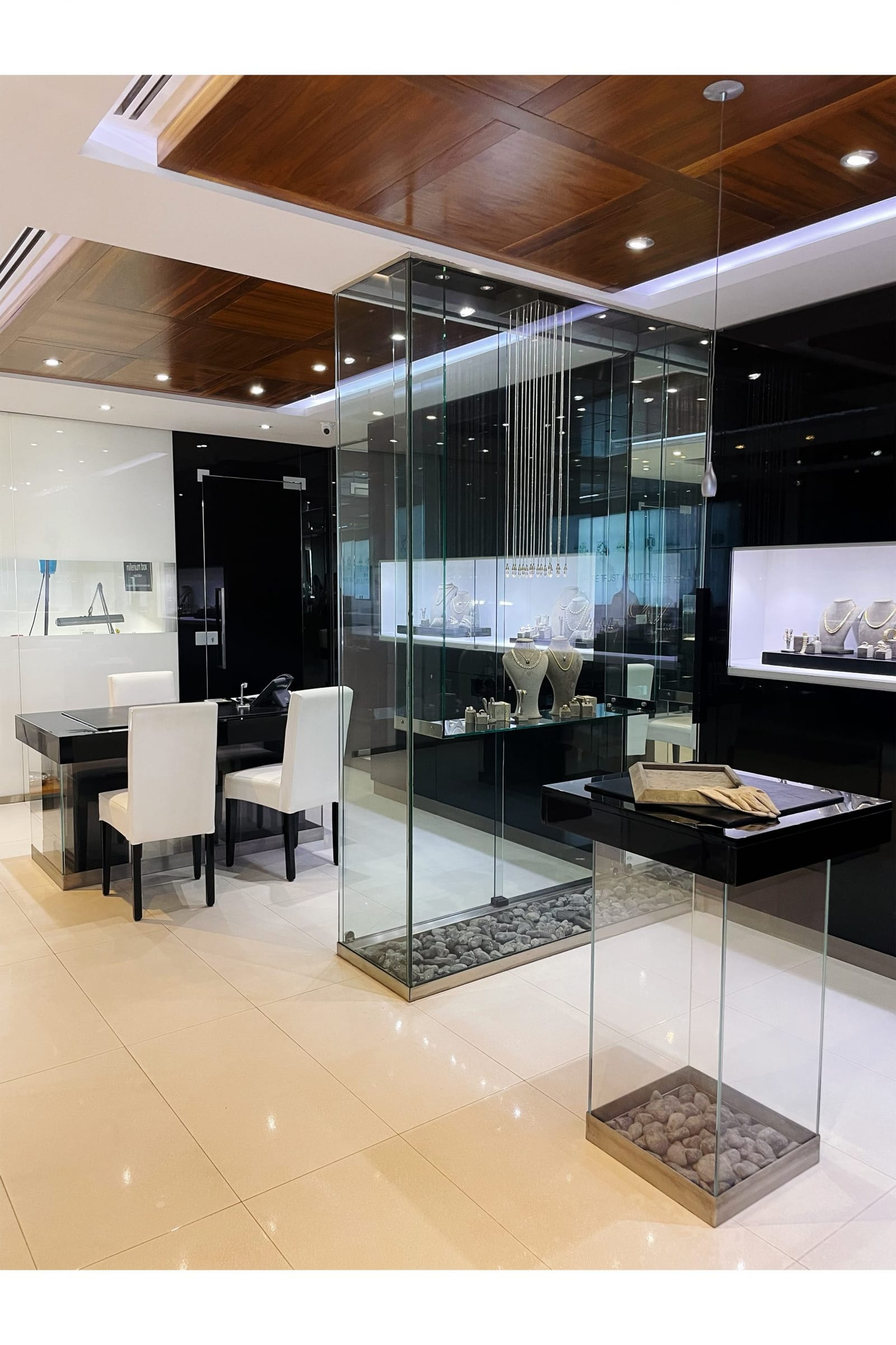GABA - family diamond and gold jewellers in Iklin, photo 1