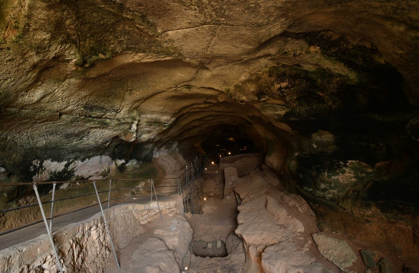 Għar Dalam Cave and Museum - prehistoric cave and museum in Birżebbuġa, photo 4