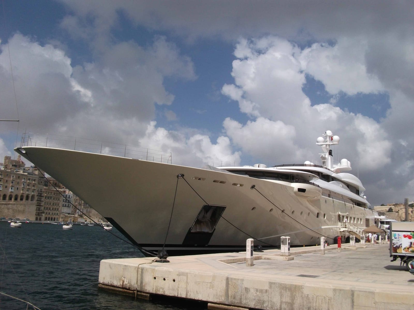 H. Mifsud Shipping - ship agency and maritime services in Floriana, photo 1