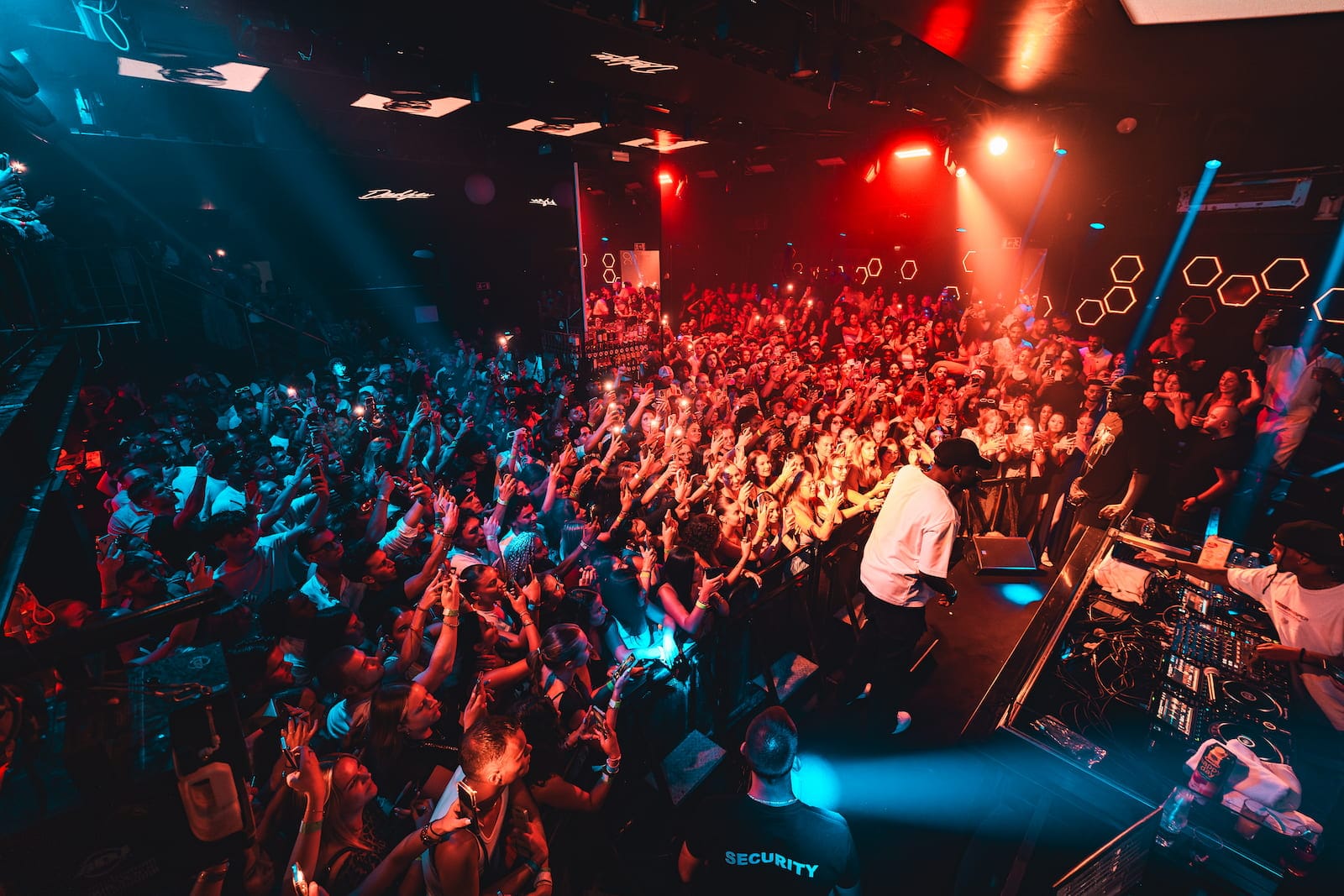 Hive Club - large nightclub and vip tables in St Julian's, photo 1