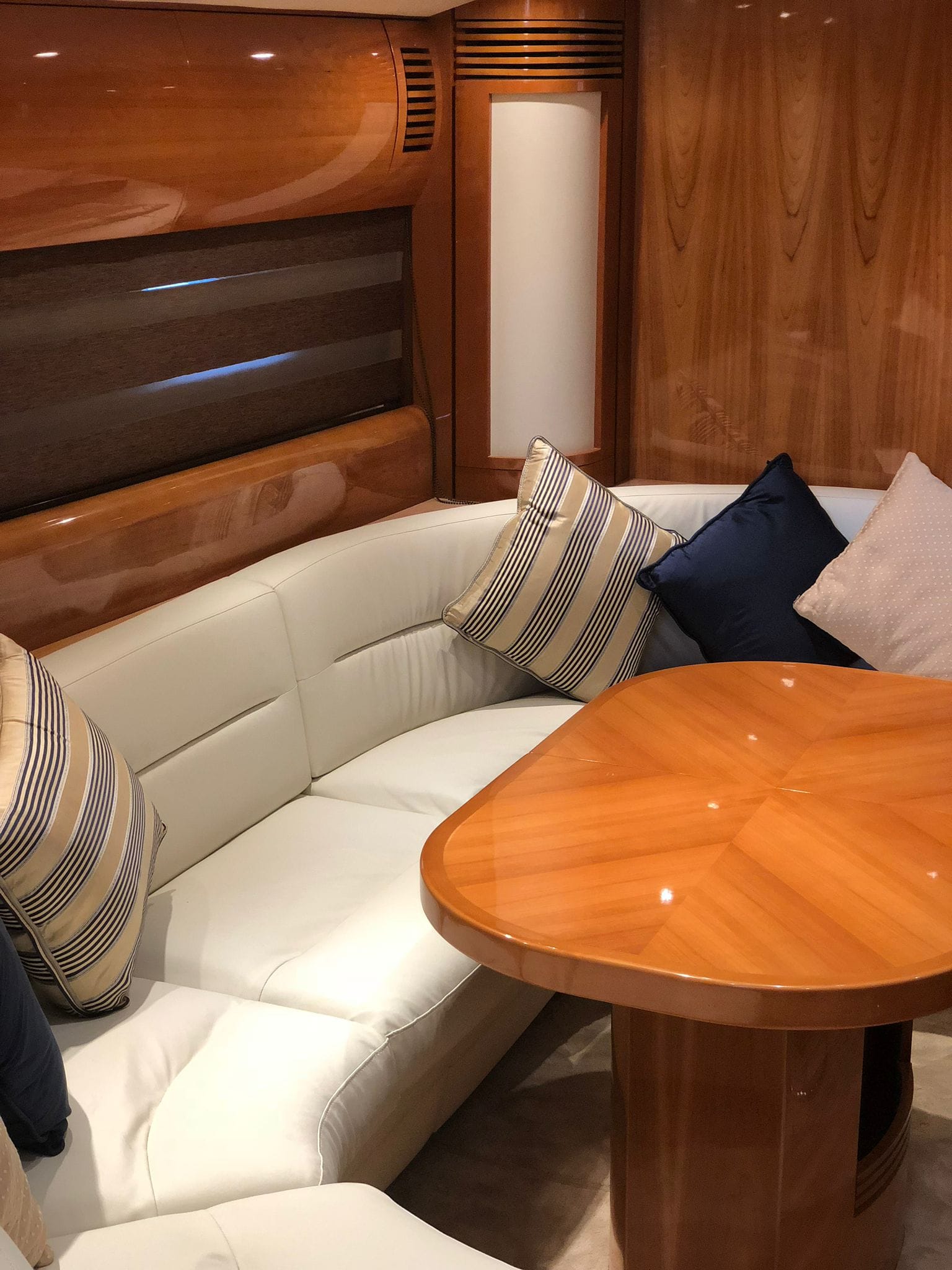 iBoat Malta - yacht charter, brokerage and management in Pembroke, photo 6