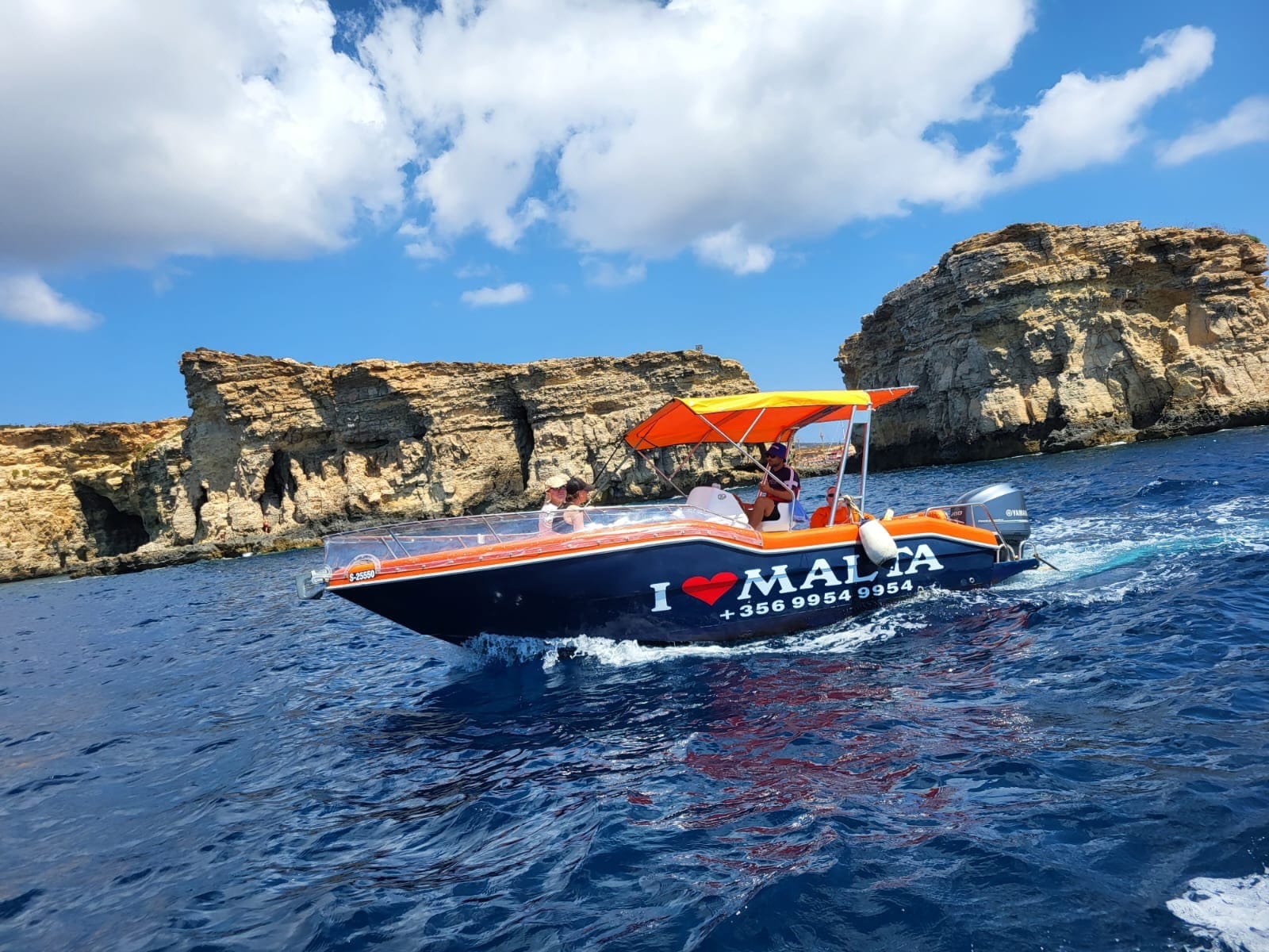 I Love Malta Boat Charters - private boat and jet ski tours in Mellieħa, photo 2