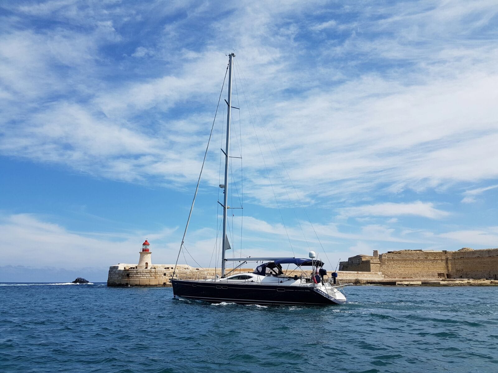Island Yacht Charters Malta - yacht and boat charters in Ta' Xbiex, photo 1