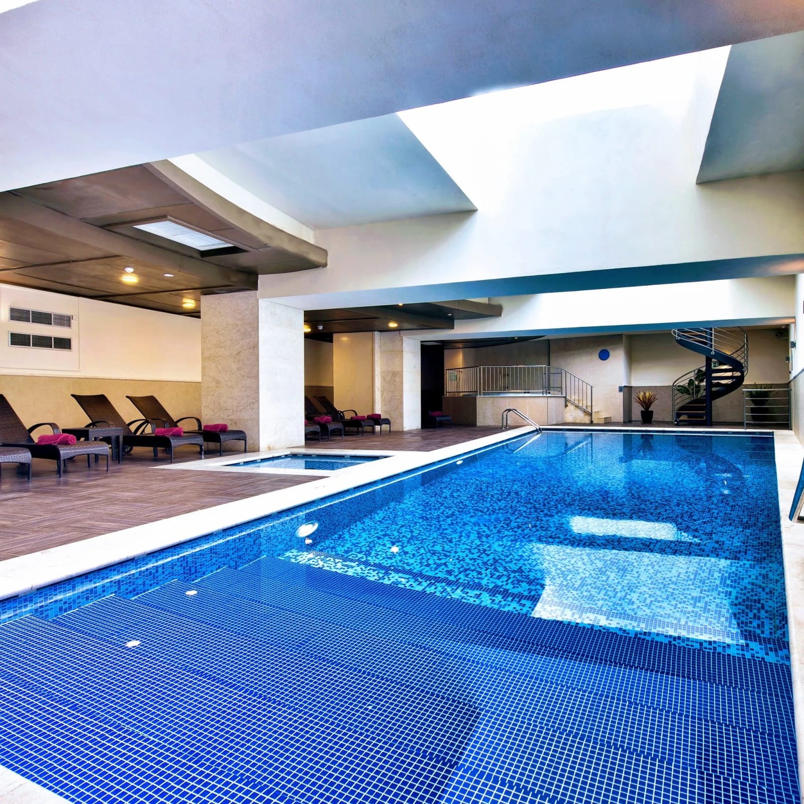 Newform Fitness Club - hotel gym with pool and spa in St Paul's Bay, photo 2