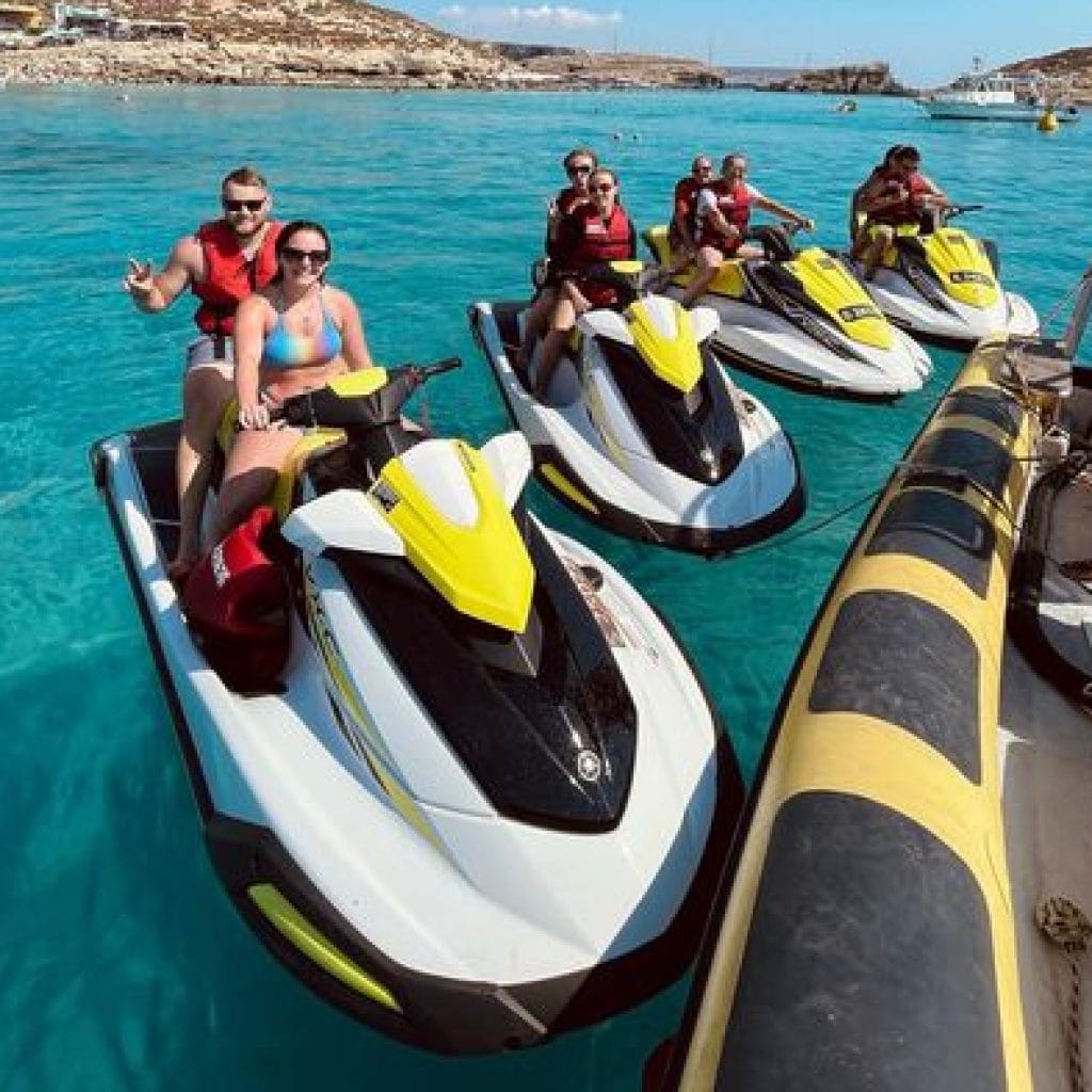 Oh Yeah Malta - boat cruises and water sports in Mellieħa, photo 4