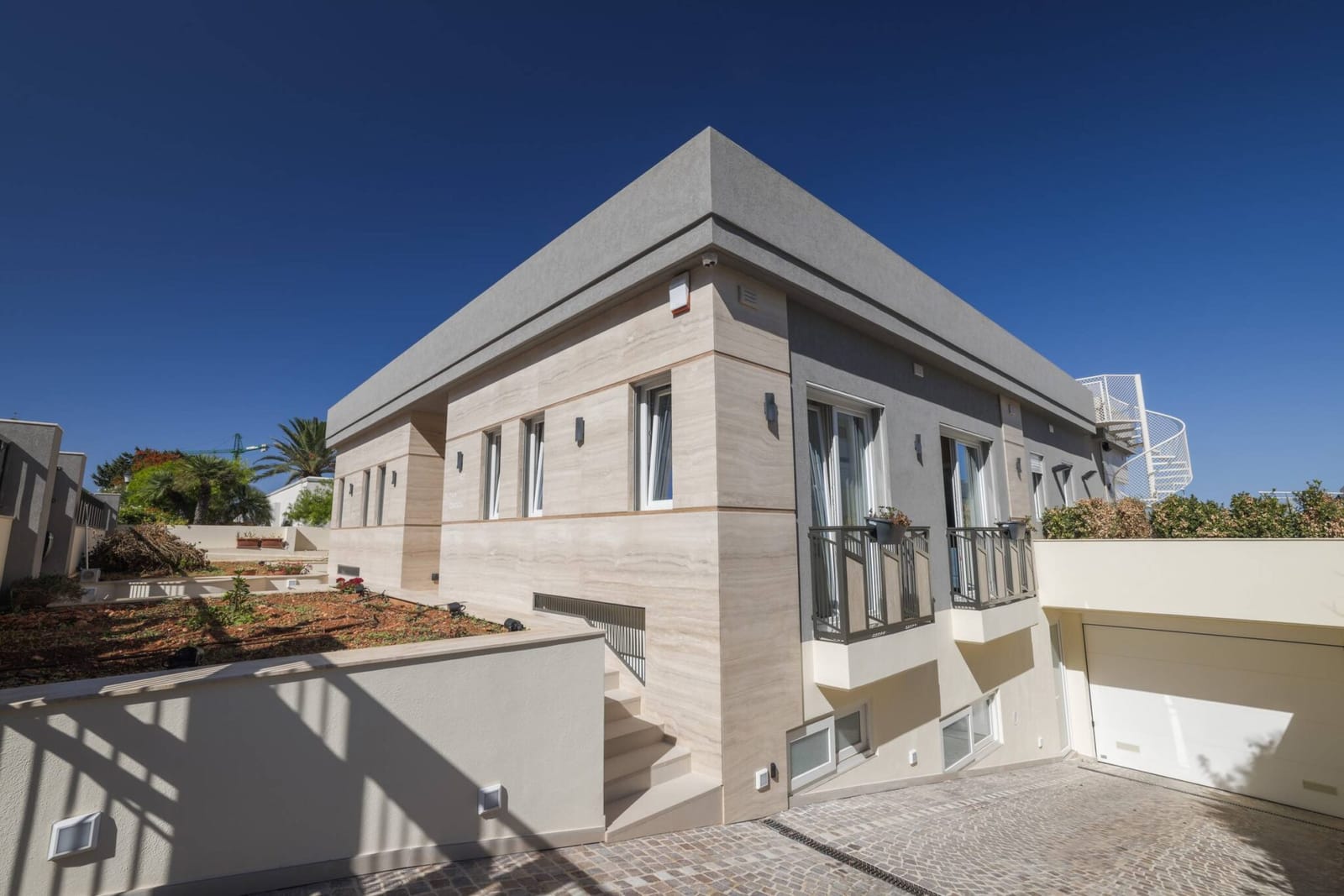 Olivia Ann Calleja - lighting and interior design studio in San Ġwann, photo 6