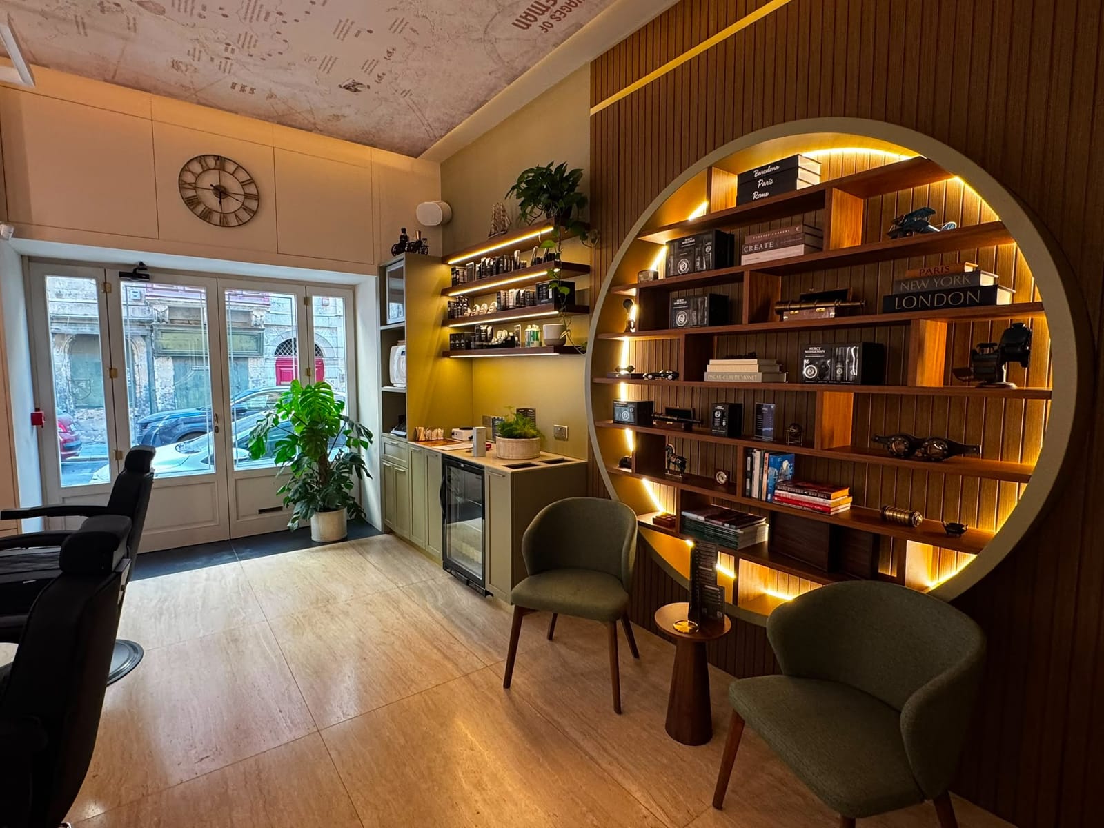 Percy Nobleman - barbers, massage and physiotherapy in St Julian's, photo 1