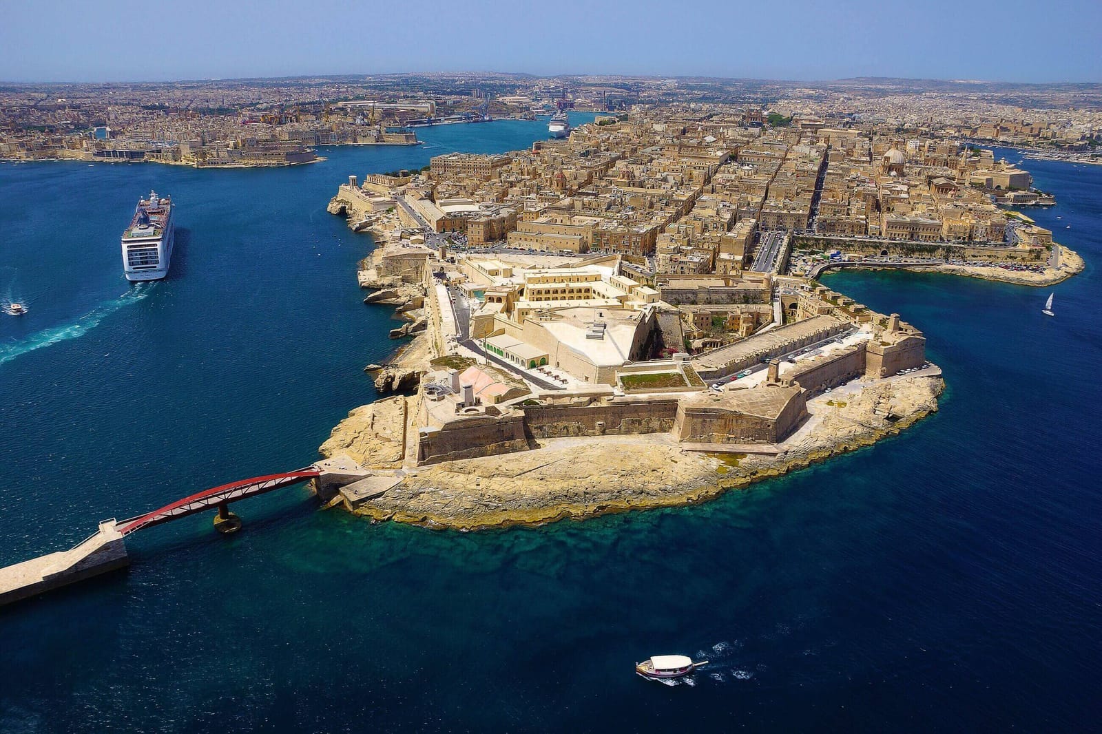 Perry Estate Agents - family-run estate agents, sliema head office in Sliema, photo 9