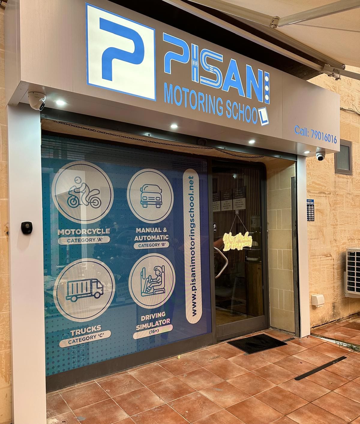 Pisani Motoring School - driving school for cars, bikes, trucks in Mosta, photo 1