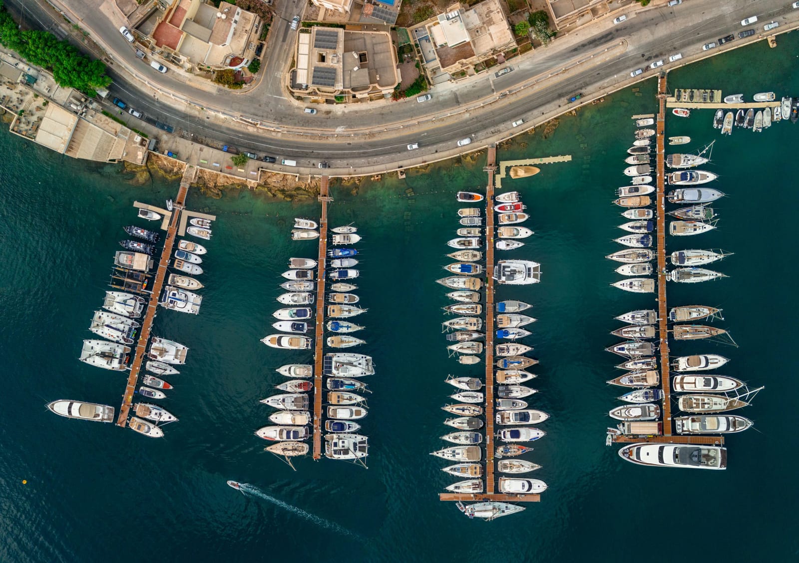 Roland Marina - yacht marina and berthing in Ta' Xbiex, photo 1