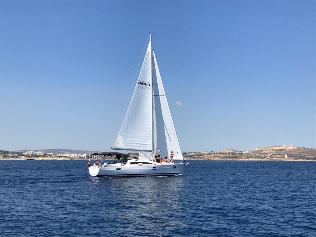Holidays in Malta - private skippered yacht charter in Tal-Pietà, photo 5