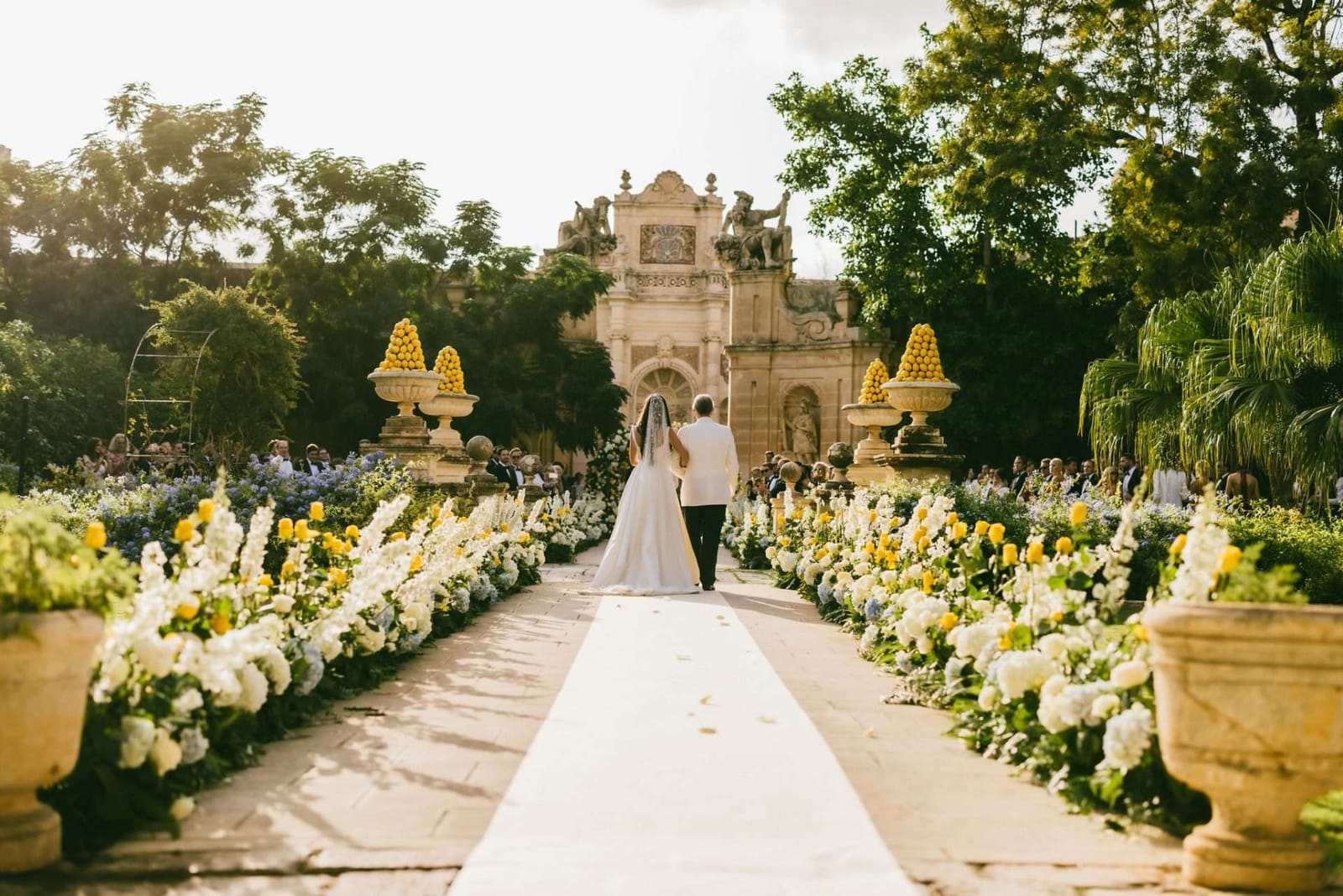 Sarah Young Events - luxury wedding and event planner in St Julian's, photo 1