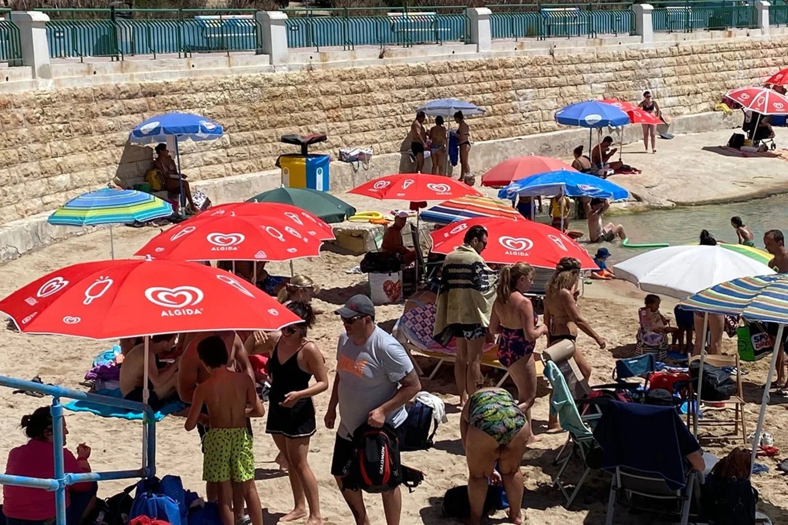Sensi Lido - beach lido, restaurant and watersports in Marsaskala, photo 2