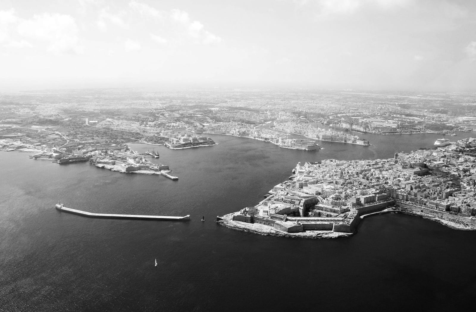 Sullivan Maritime - shipping agency and cargo services in Valletta, photo 9