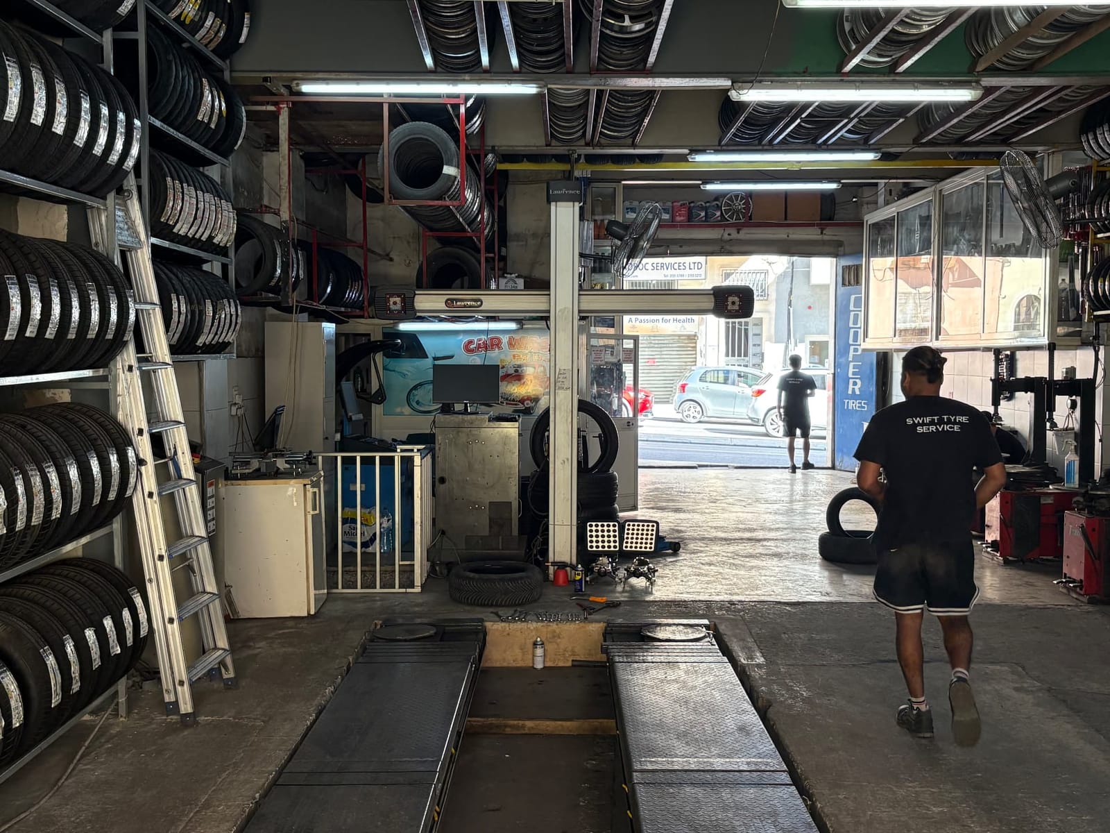 Swift Tyre Service - tyres, alignment and a/c garage in Gżira, photo 2