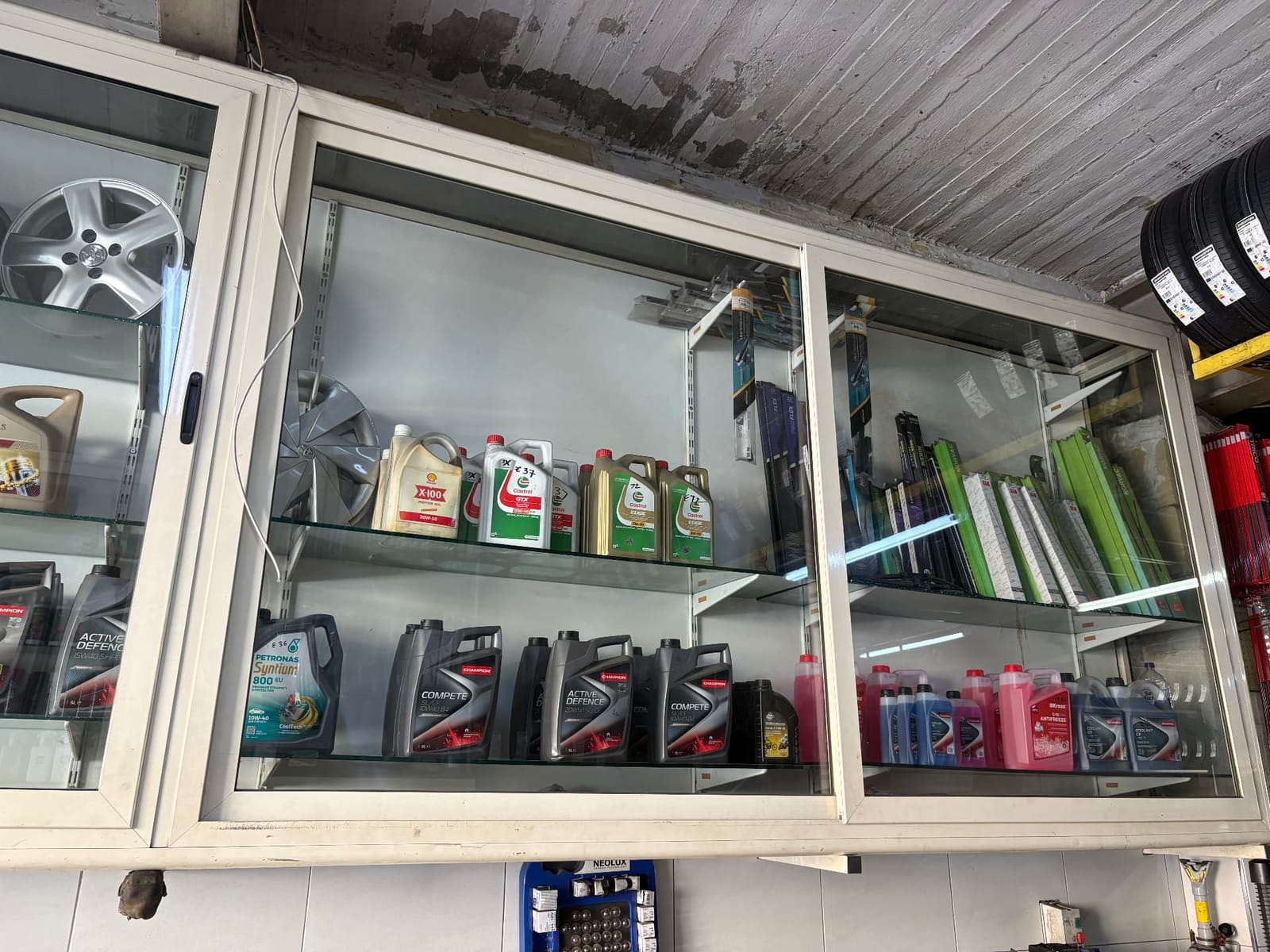 Swift Tyre Service - tyres, alignment and a/c garage in Gżira, photo 9