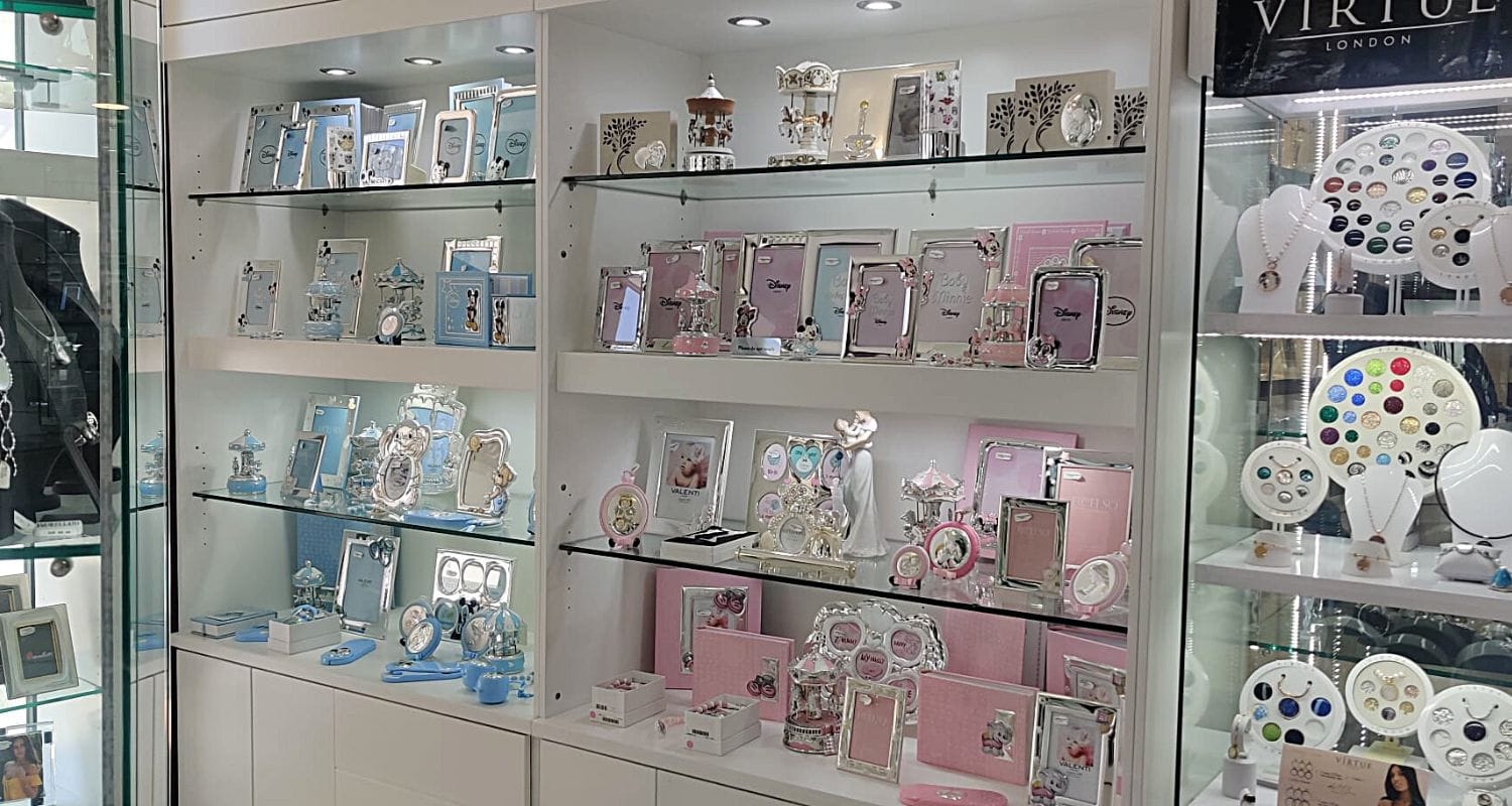 Tesor Jewellery & Gifts - jewellery and gift shop in Luqa, photo 6