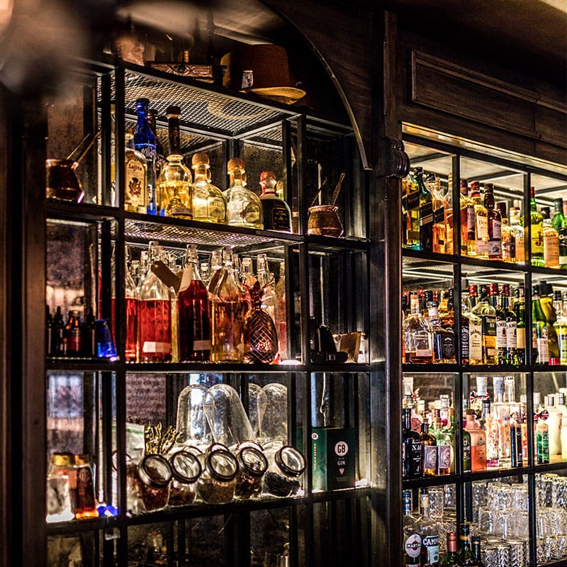 The Thirsty Barber - prohibition-style speakeasy cocktail bar in St Julian's, photo 2